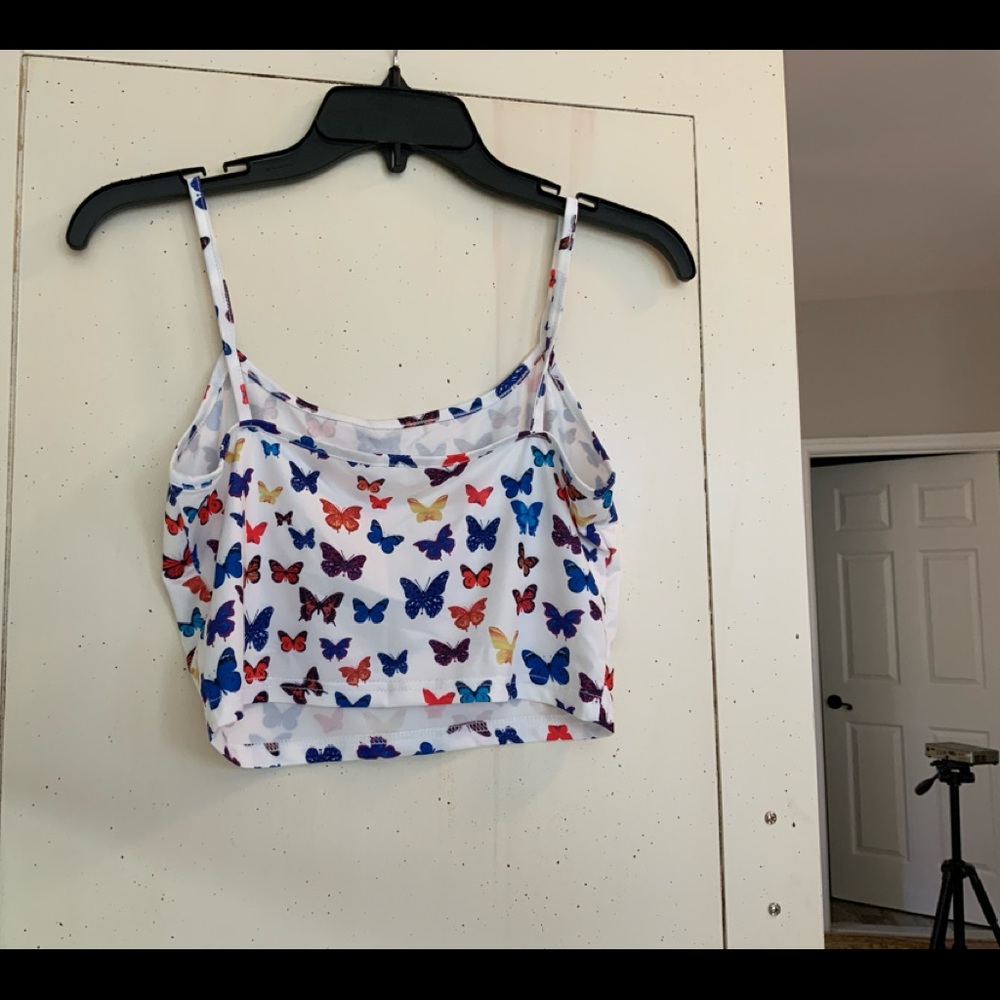 Crop top